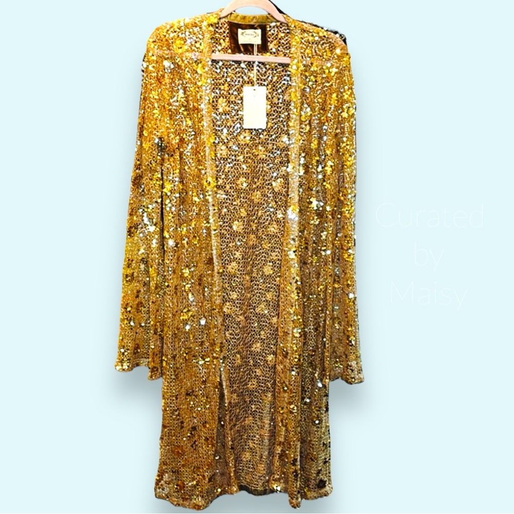 🌷Spring Fling Sale~NWT Gold sequined duster, light-as-air and super stunning! XL